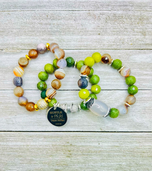 HUSTLE AND PRAY Bracelet